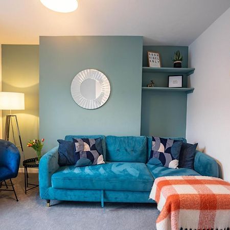 The Becket - Three Bedroom City Centre House With Parking Canterbury Kültér fotó