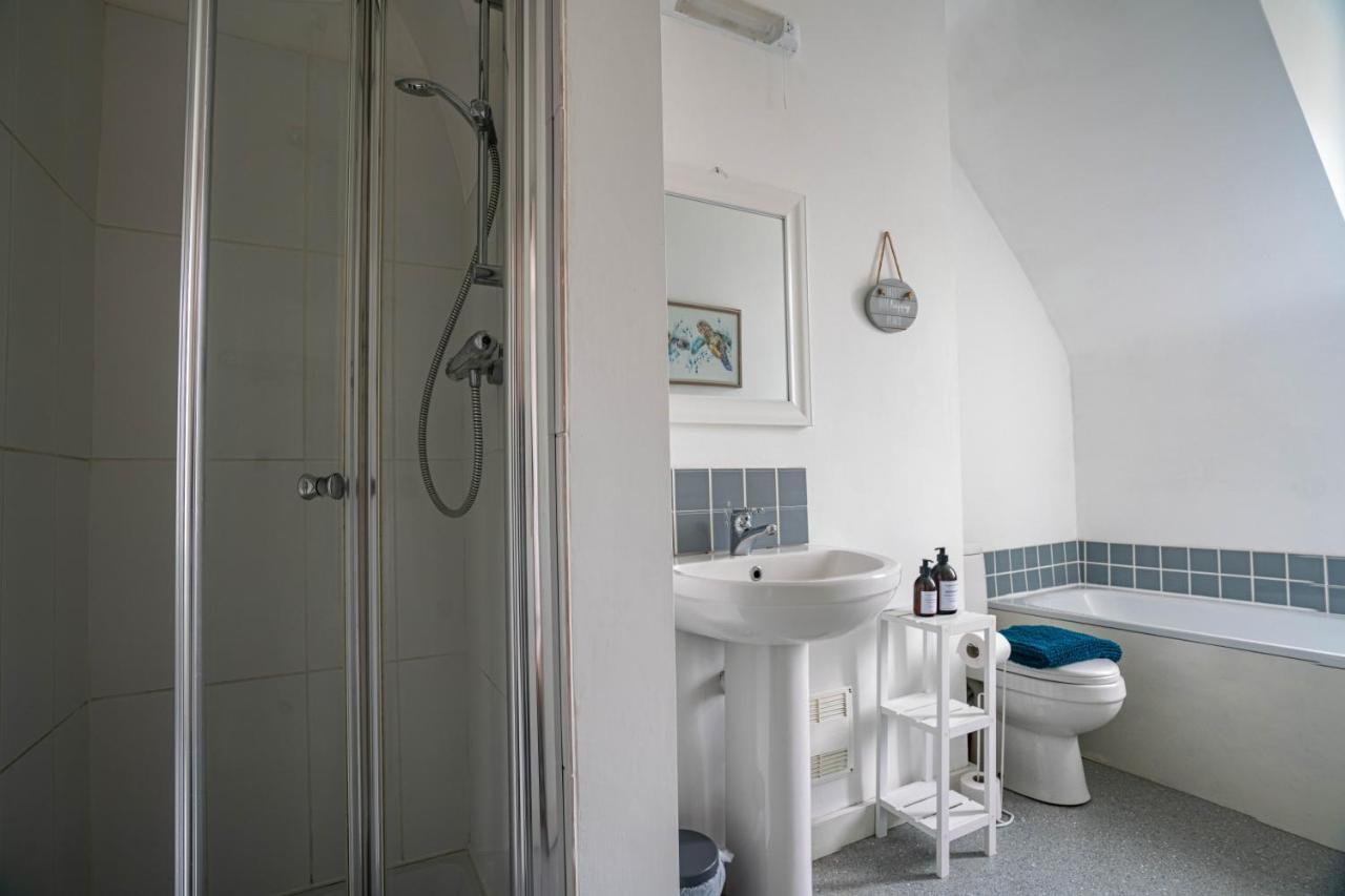 The Becket - Three Bedroom City Centre House With Parking Canterbury Kültér fotó