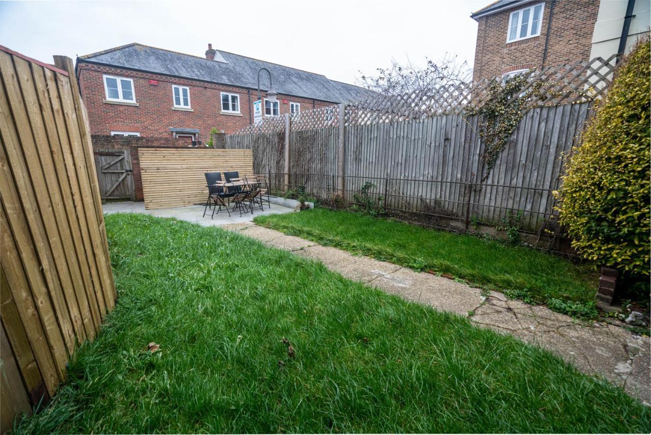 The Becket - Three Bedroom City Centre House With Parking Canterbury Kültér fotó